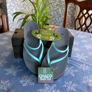 Chaco Teal Flip Flops Size 8